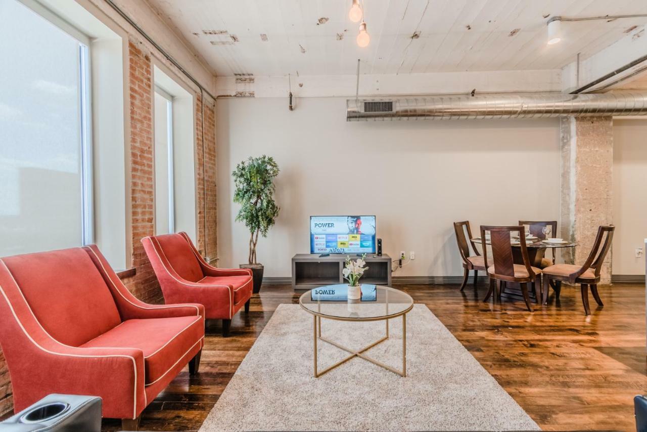Regal Stays Corporate Apartments - Downtown دالاس المظهر الخارجي الصورة