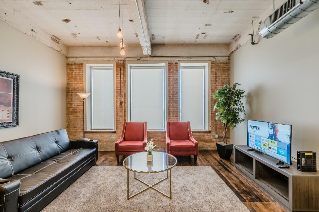 Regal Stays Corporate Apartments - Downtown دالاس المظهر الخارجي الصورة