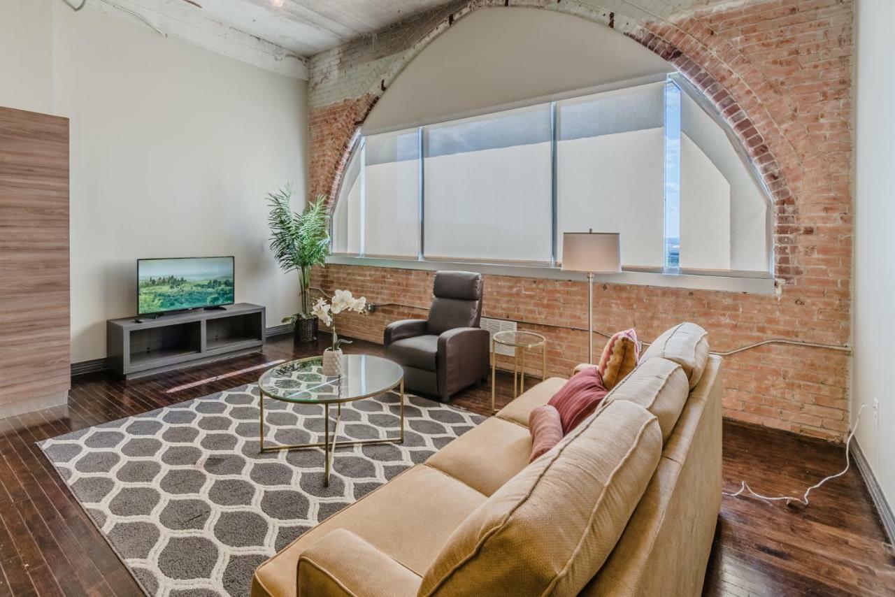Regal Stays Corporate Apartments - Downtown دالاس المظهر الخارجي الصورة